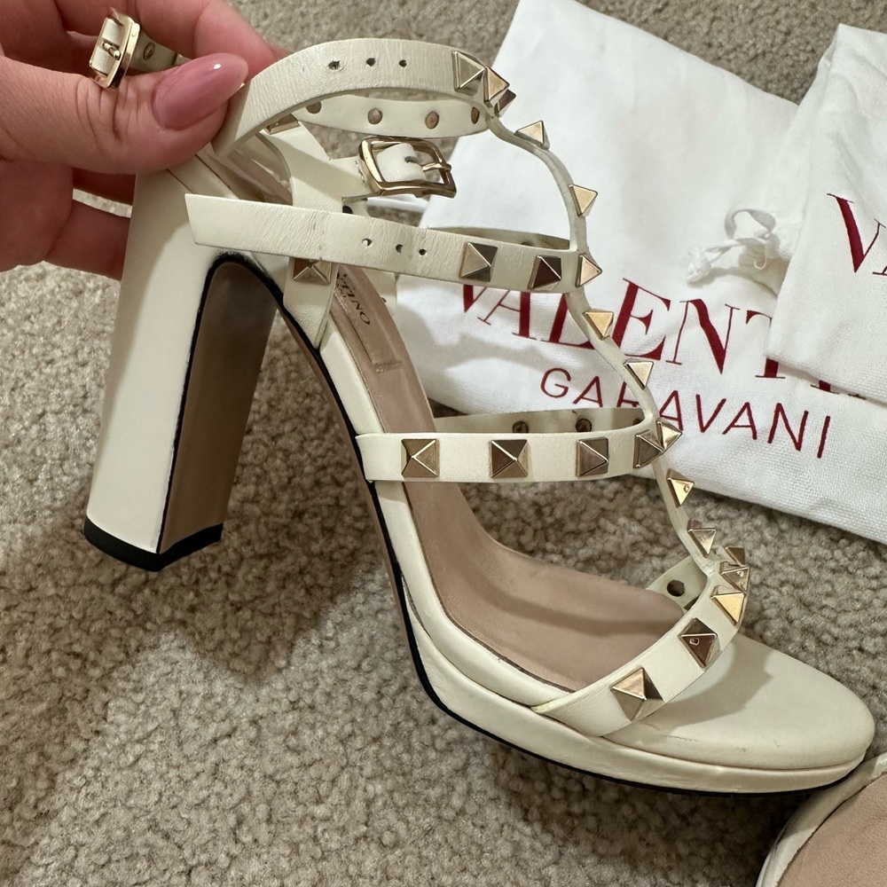 Valentino Cream Rockstud Strappy High Heel Sandals - Picture 9 of 10